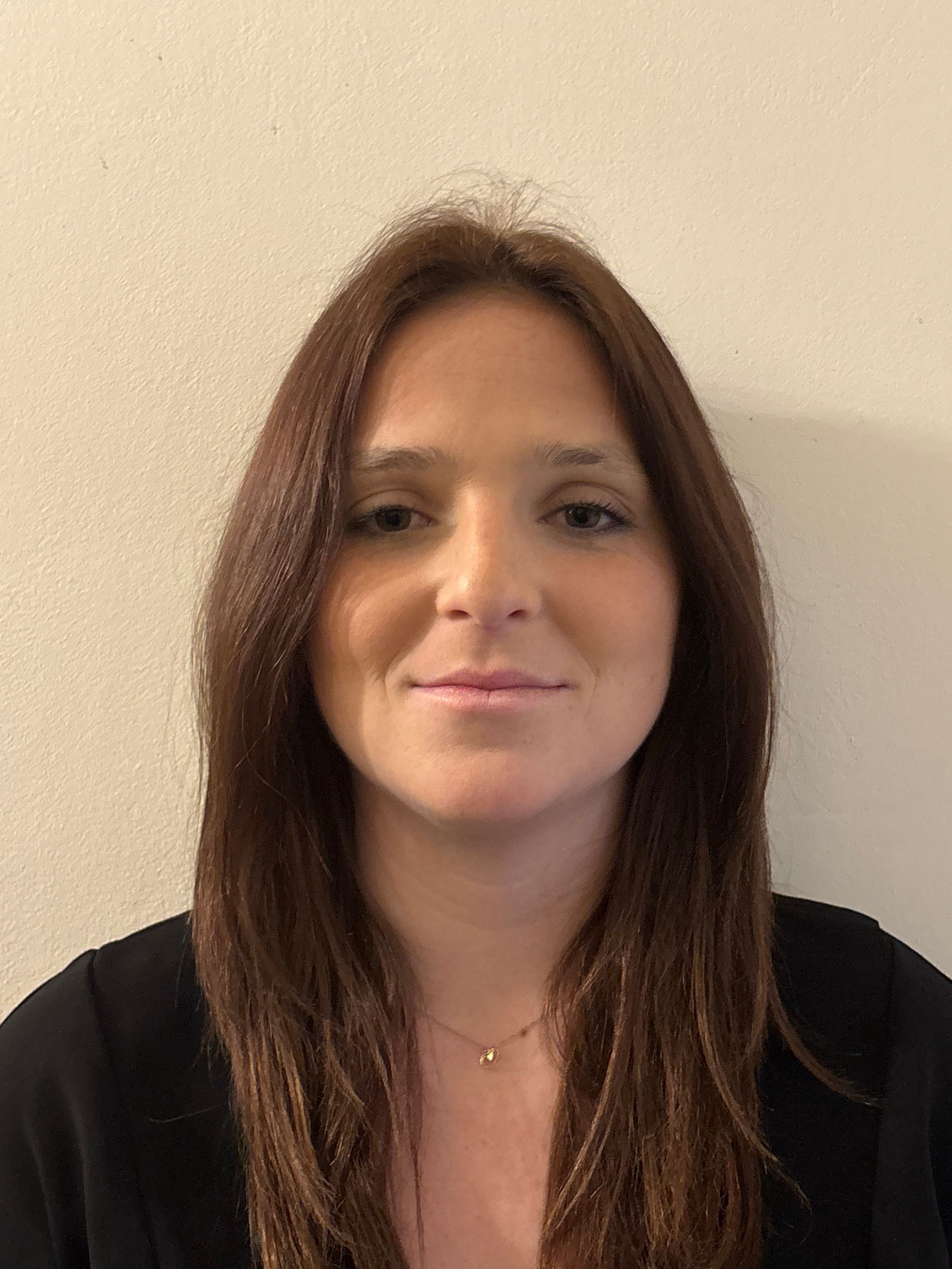 LAFROGNE EmelinePrête à relever de nouveaux défis, je construis chaque jour mon avenir professionnel avec sérieux et détermination.